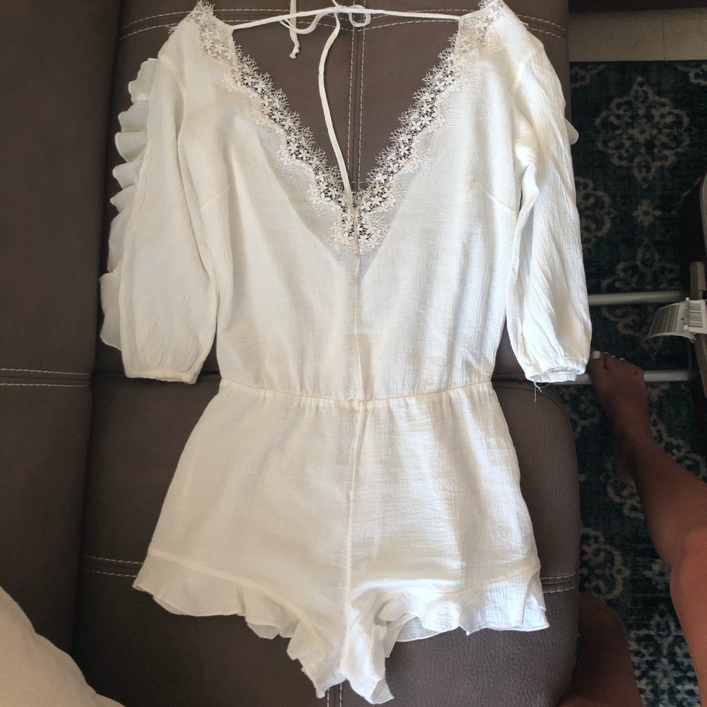 VS romper - Picture 2 of 3